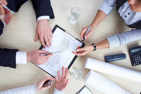 PwC: Πάνω από 7 δισ. ευρώ τα deals στην ελληνική αγορά το 2026